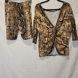 Fashion Nova 2 pc biker set Animal print Medium